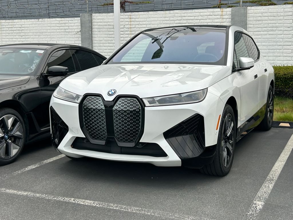 bmw ix 2024 WB523CF06RCN65899 image bmw ix 2024 WB523CF06RCN65899 image