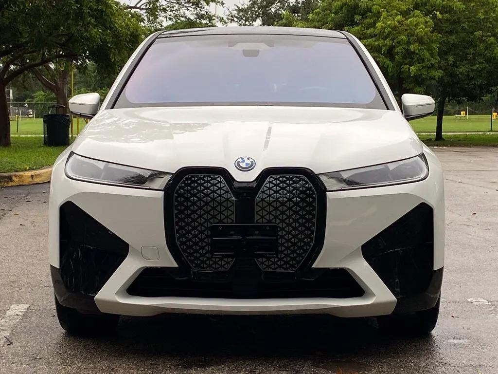 bmw ix 2024 WB523CF08RCN81098 image bmw ix 2024 WB523CF08RCN81098 image
