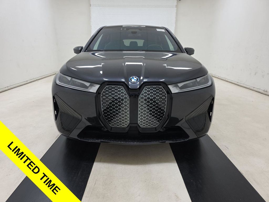 bmw ix 2024 WB523CF09RCN36977 image bmw ix 2024 WB523CF09RCN36977 image