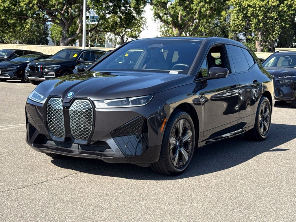 bmw ix 2024 WB523CF09RCP17013 image bmw ix 2024 WB523CF09RCP17013 image