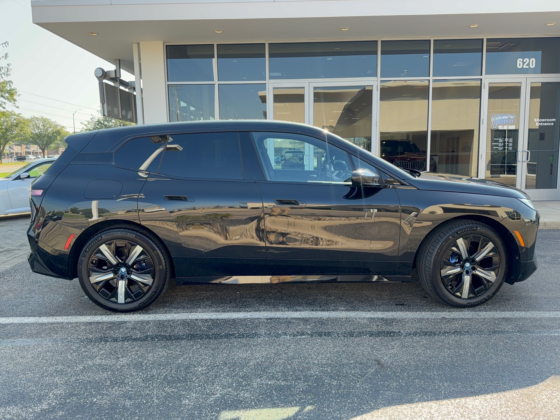 bmw ix 2024 WB523CF04RCP26976 image bmw ix 2024 WB523CF04RCP26976 image