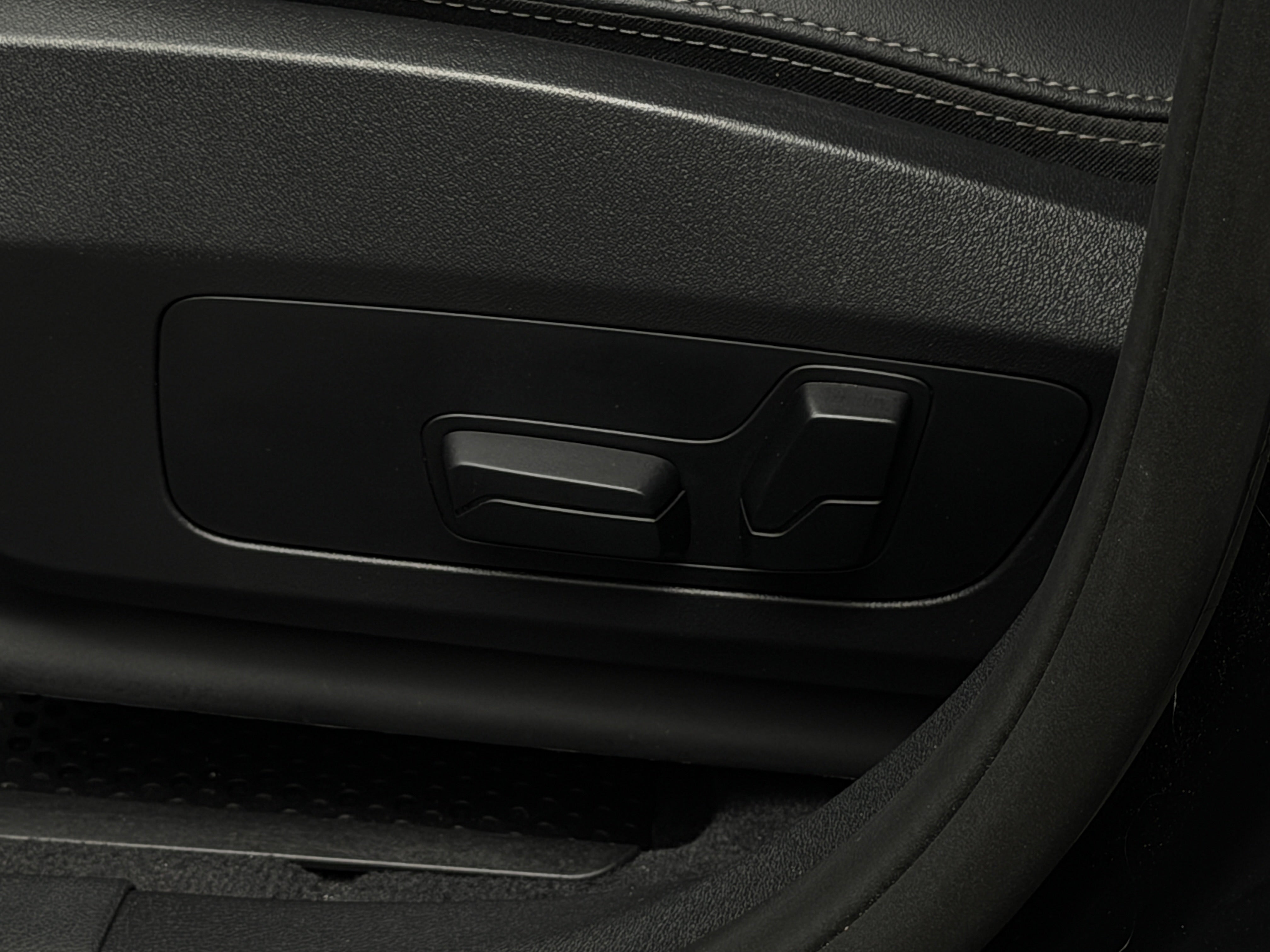bmw x2 2026 WBX63GM04T5639979 image bmw x2 2026 WBX63GM04T5639979 image