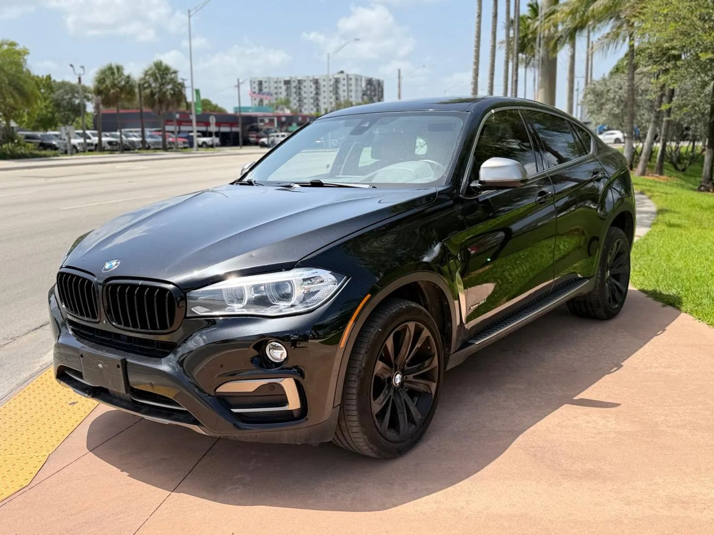 bmw x6 2016 5UXKU2C57G0N78136 image bmw x6 2016 5UXKU2C57G0N78136 image