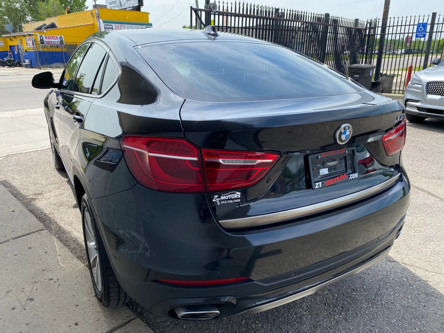 bmw x6 2018 5UXKU2C59J0X49475 image bmw x6 2018 5UXKU2C59J0X49475 image