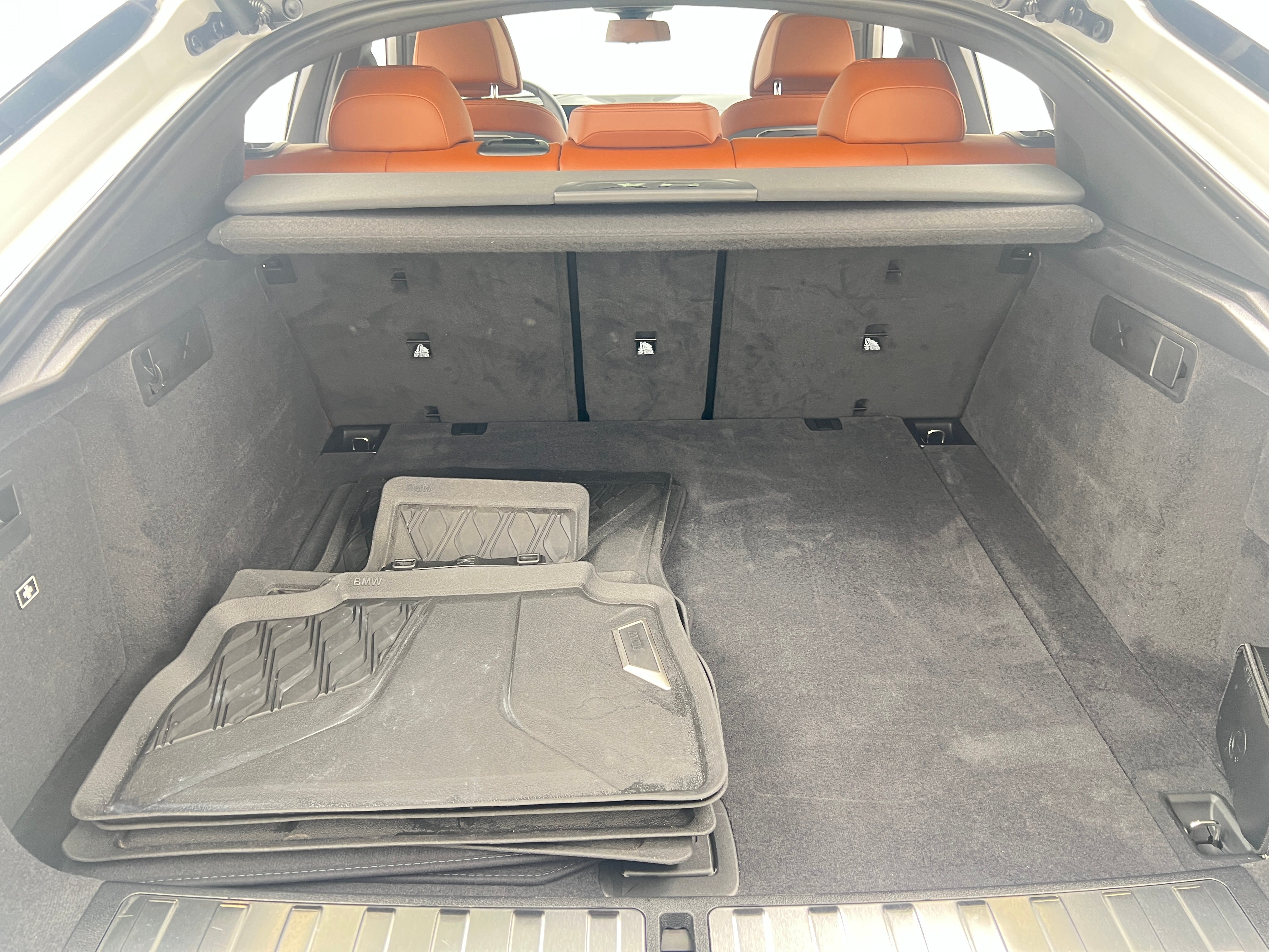 bmw x6 2026 5UX33EX01T9328775 image bmw x6 2026 5UX33EX01T9328775 image