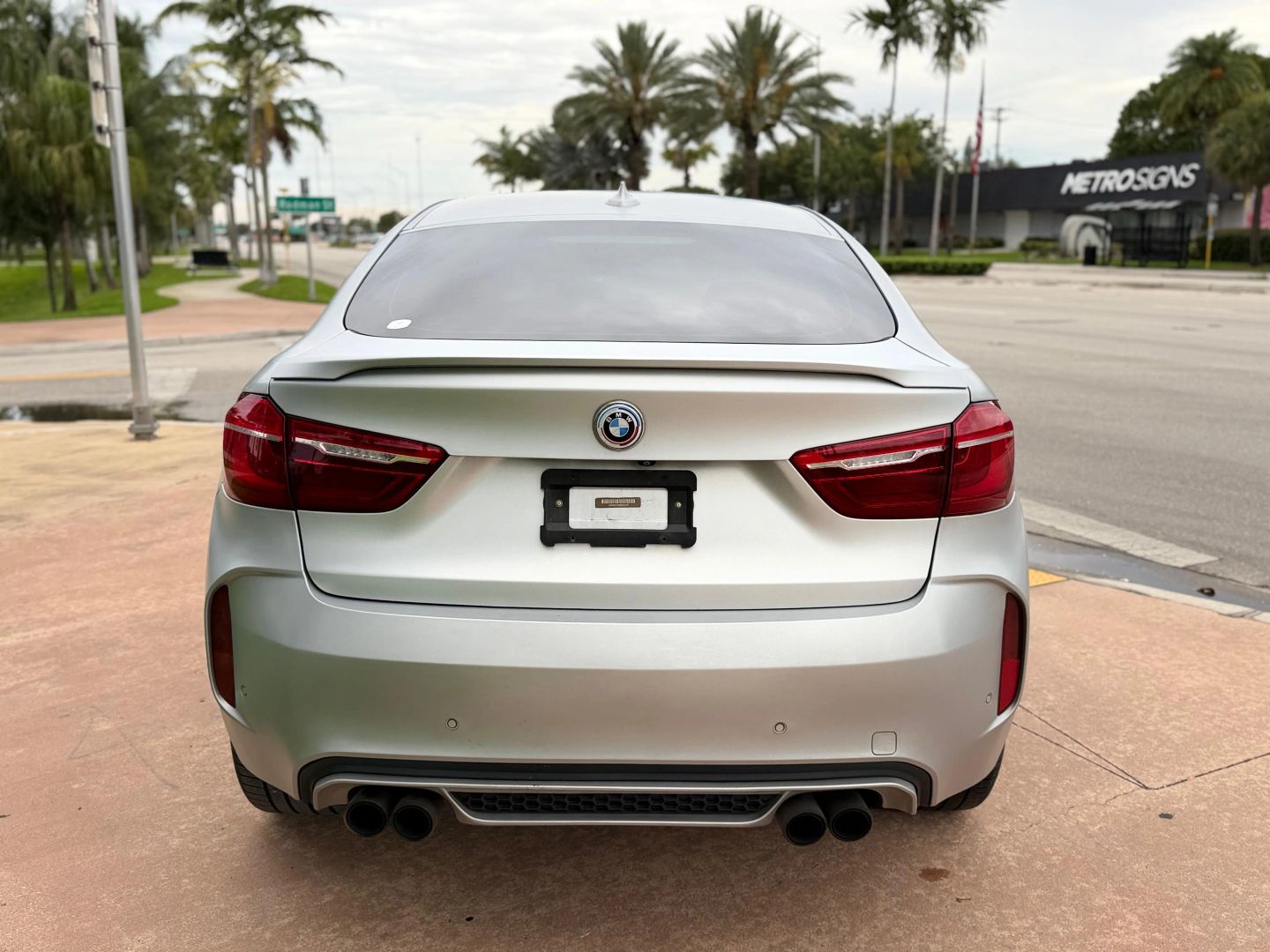 bmw x6 2017 5UXKU2C3XH0U28408 image bmw x6 2017 5UXKU2C3XH0U28408 image