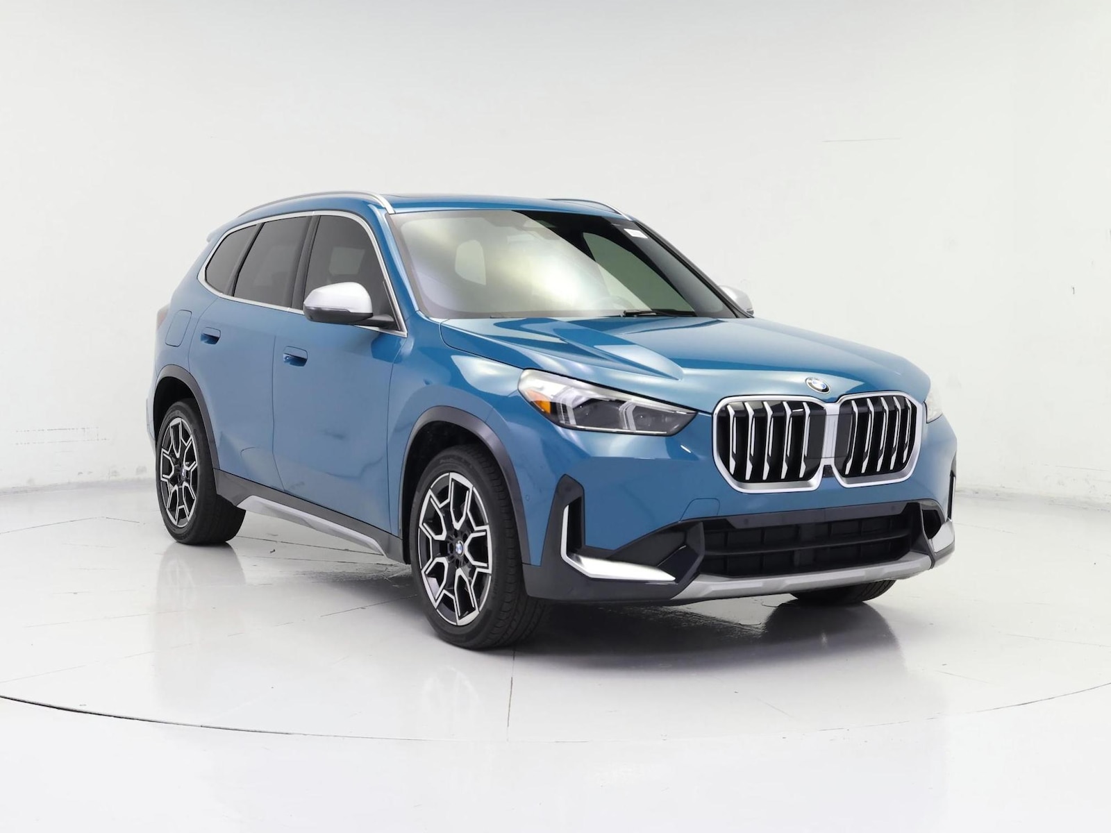 bmw x1 2023 WBX73EF00P5W60565 image bmw x1 2023 WBX73EF00P5W60565 image