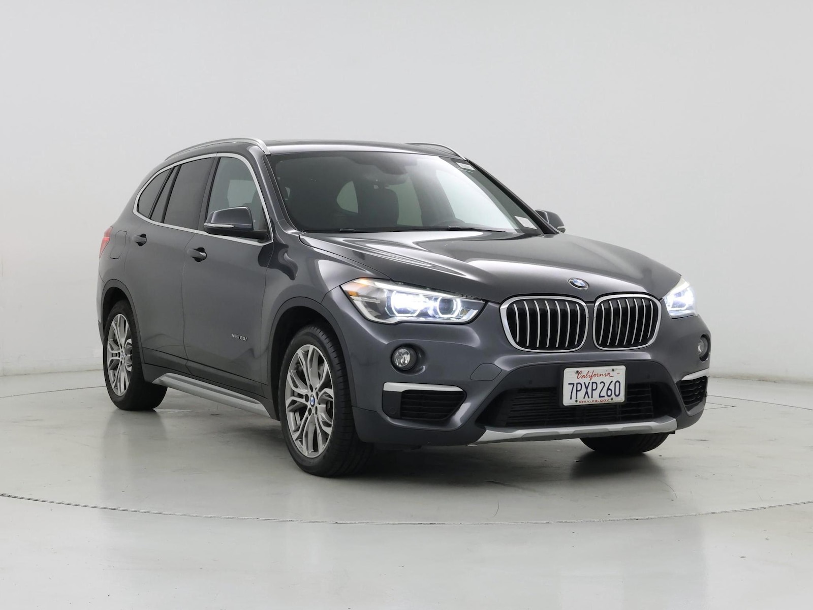 bmw x1 2016 WBXHT3C3XGP880758 image bmw x1 2016 WBXHT3C3XGP880758 image