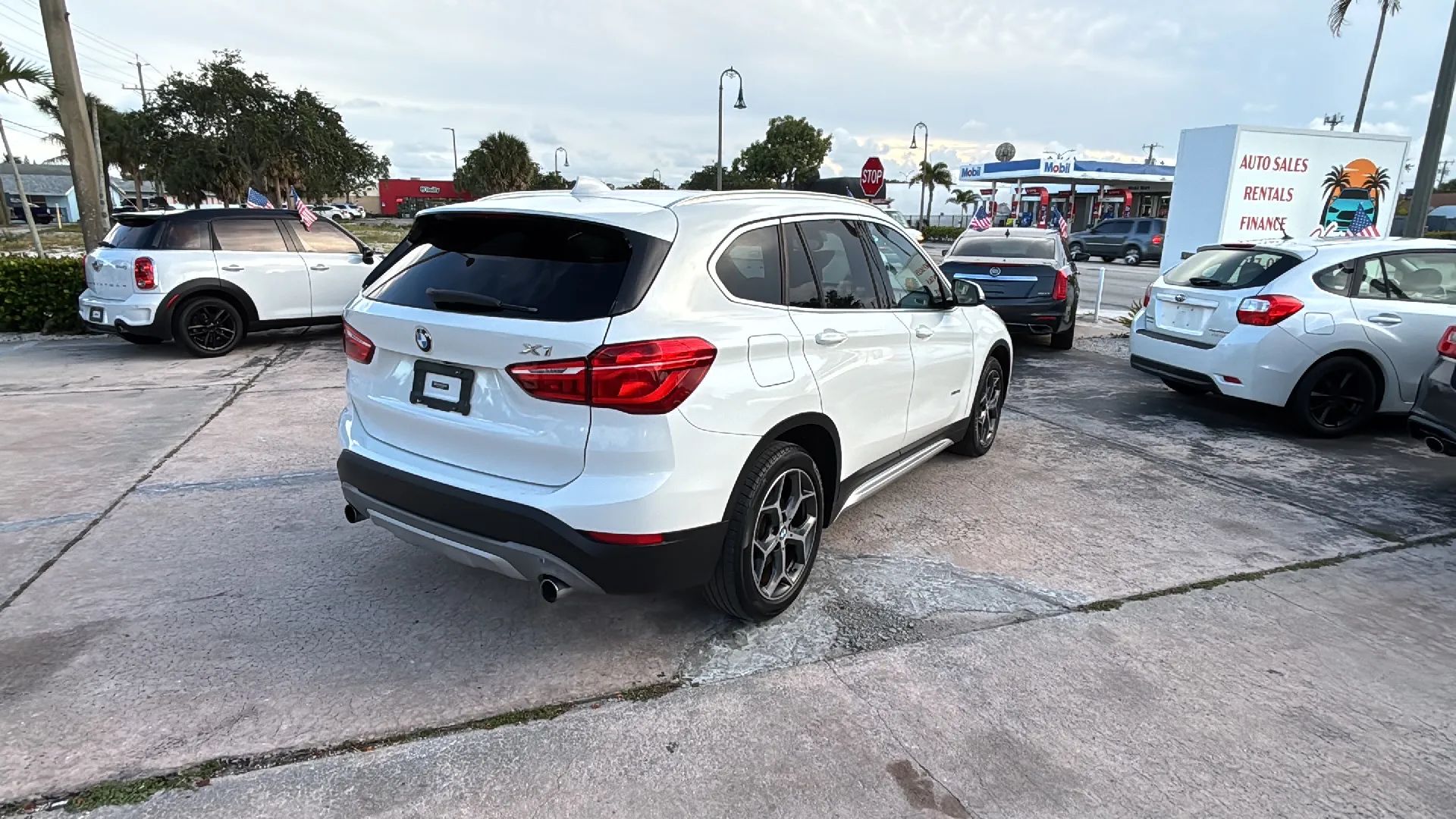 bmw x1 2016 WBXHT3C31G5E48610 image bmw x1 2016 WBXHT3C31G5E48610 image
