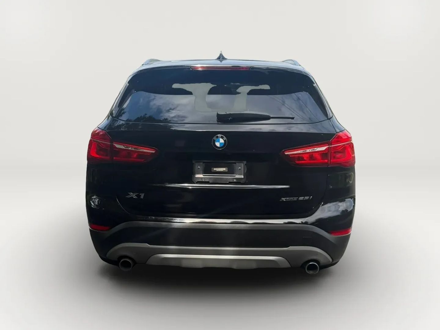 bmw x1 2018 WBXHT3C30J5L28916 image bmw x1 2018 WBXHT3C30J5L28916 image