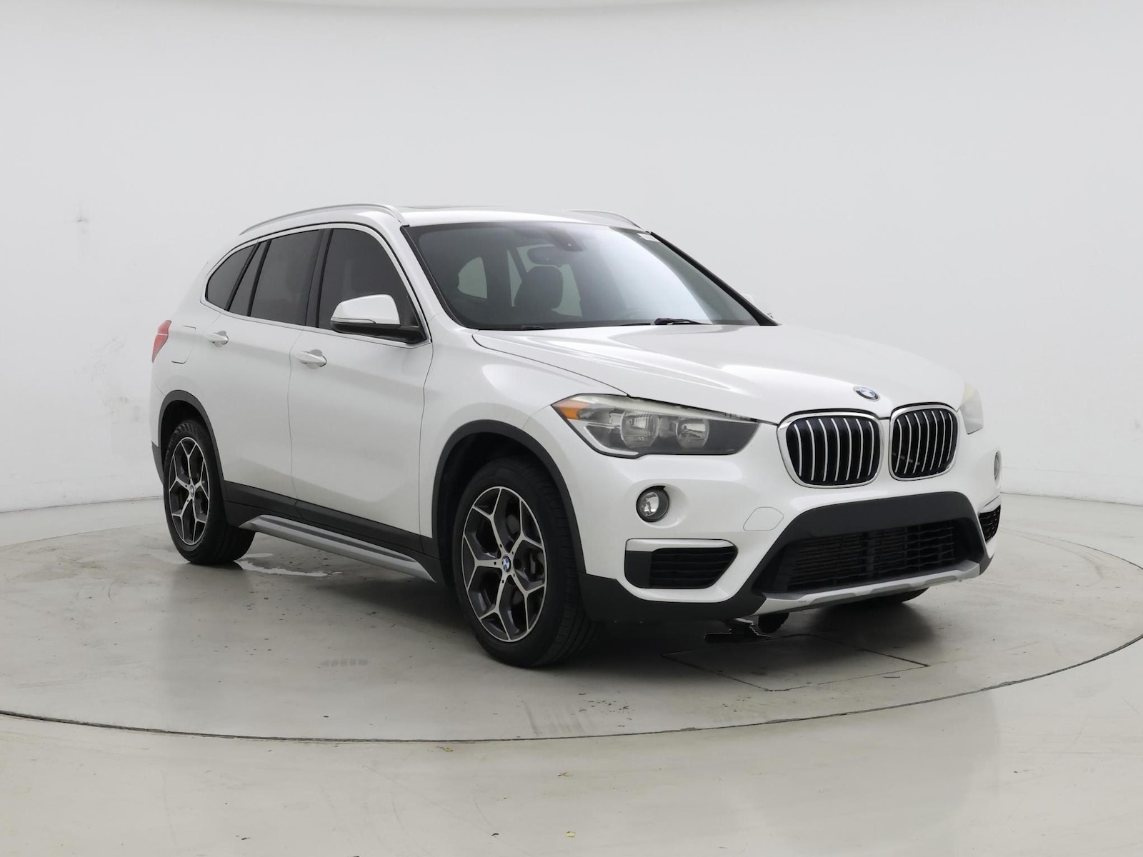 bmw x1 2018 WBXHU7C33J3H43036 image bmw x1 2018 WBXHU7C33J3H43036 image