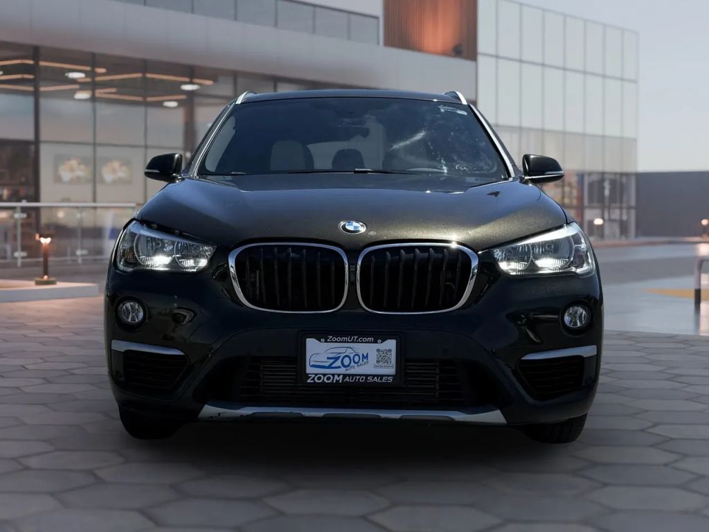 bmw x1 2018 WBXHT3C3XJ5K27656 image bmw x1 2018 WBXHT3C3XJ5K27656 image