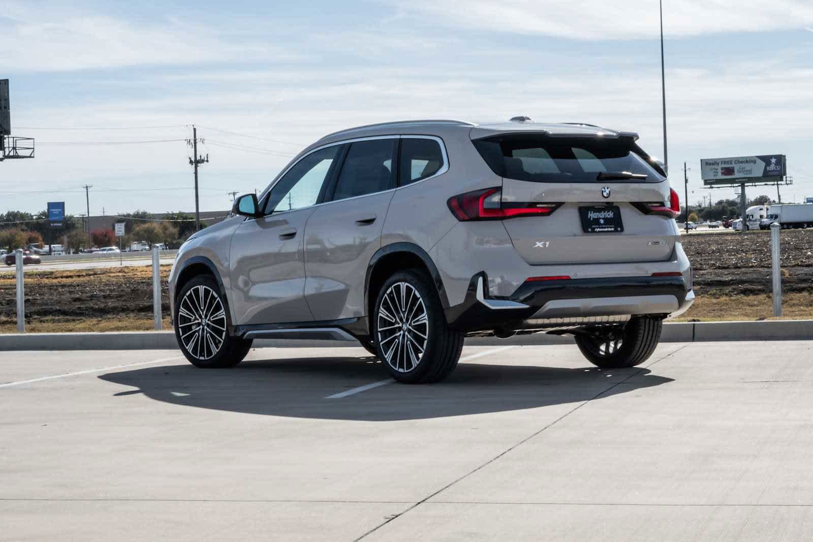 bmw x1 2026 WBX73EF00T5491335 image bmw x1 2026 WBX73EF00T5491335 image