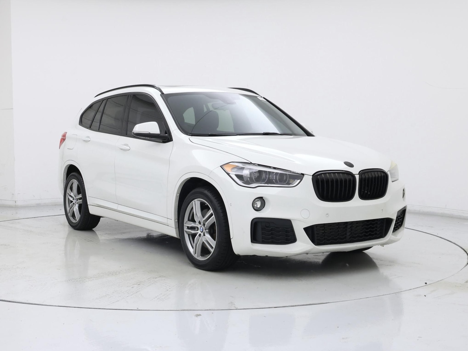 bmw x1 2017 WBXHU7C3XH5H34915 image bmw x1 2017 WBXHU7C3XH5H34915 image