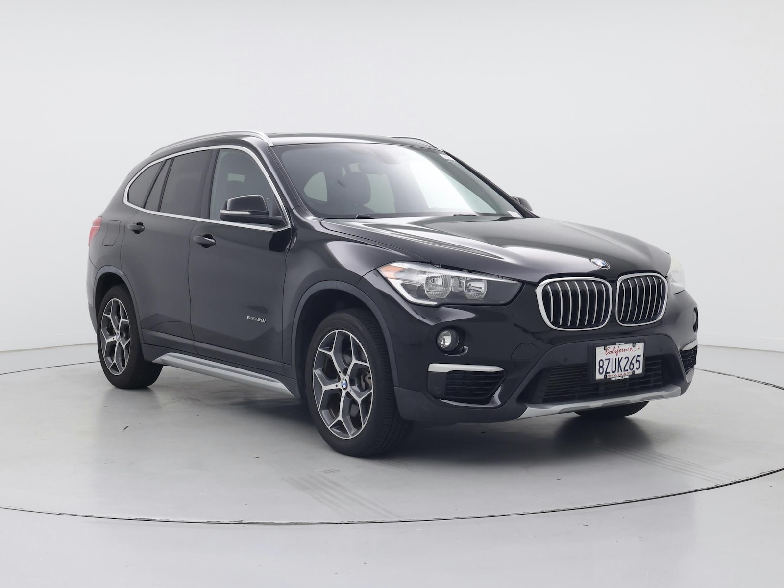 bmw x1 2017 WBXHU7C35HP924803 image bmw x1 2017 WBXHU7C35HP924803 image