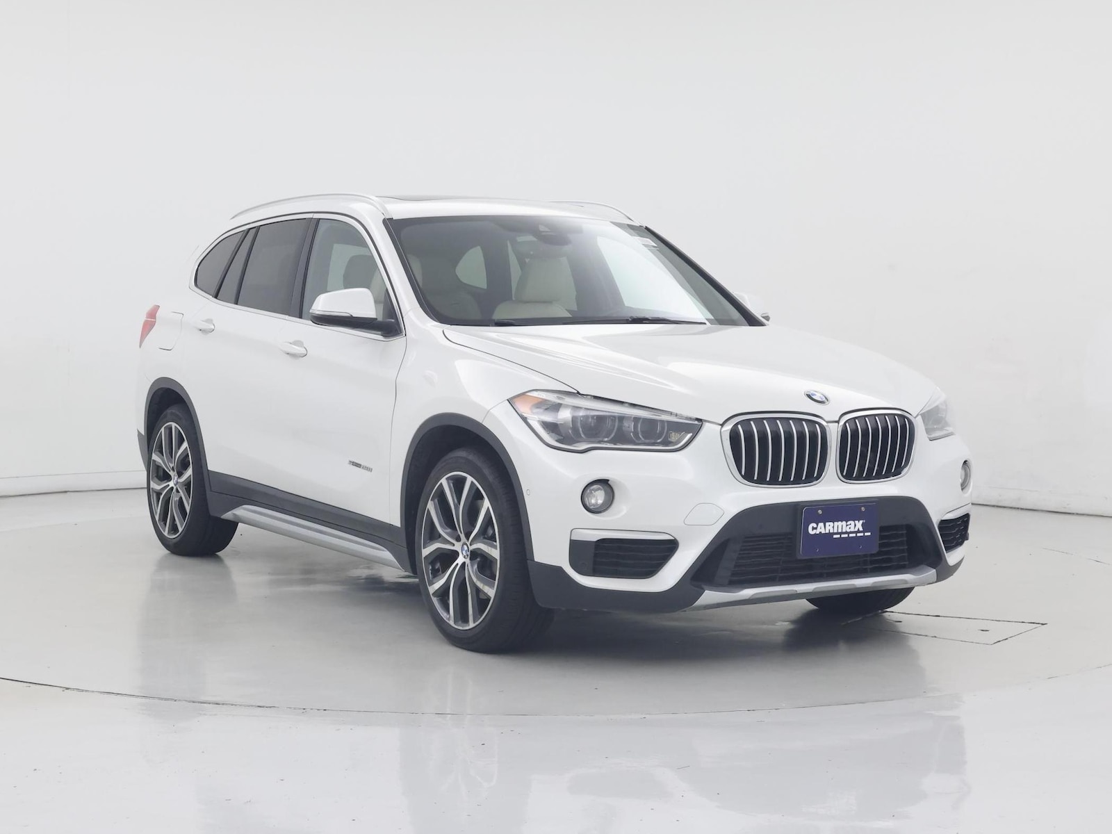 bmw x1 2017 WBXHU7C30H5H37368 image bmw x1 2017 WBXHU7C30H5H37368 image