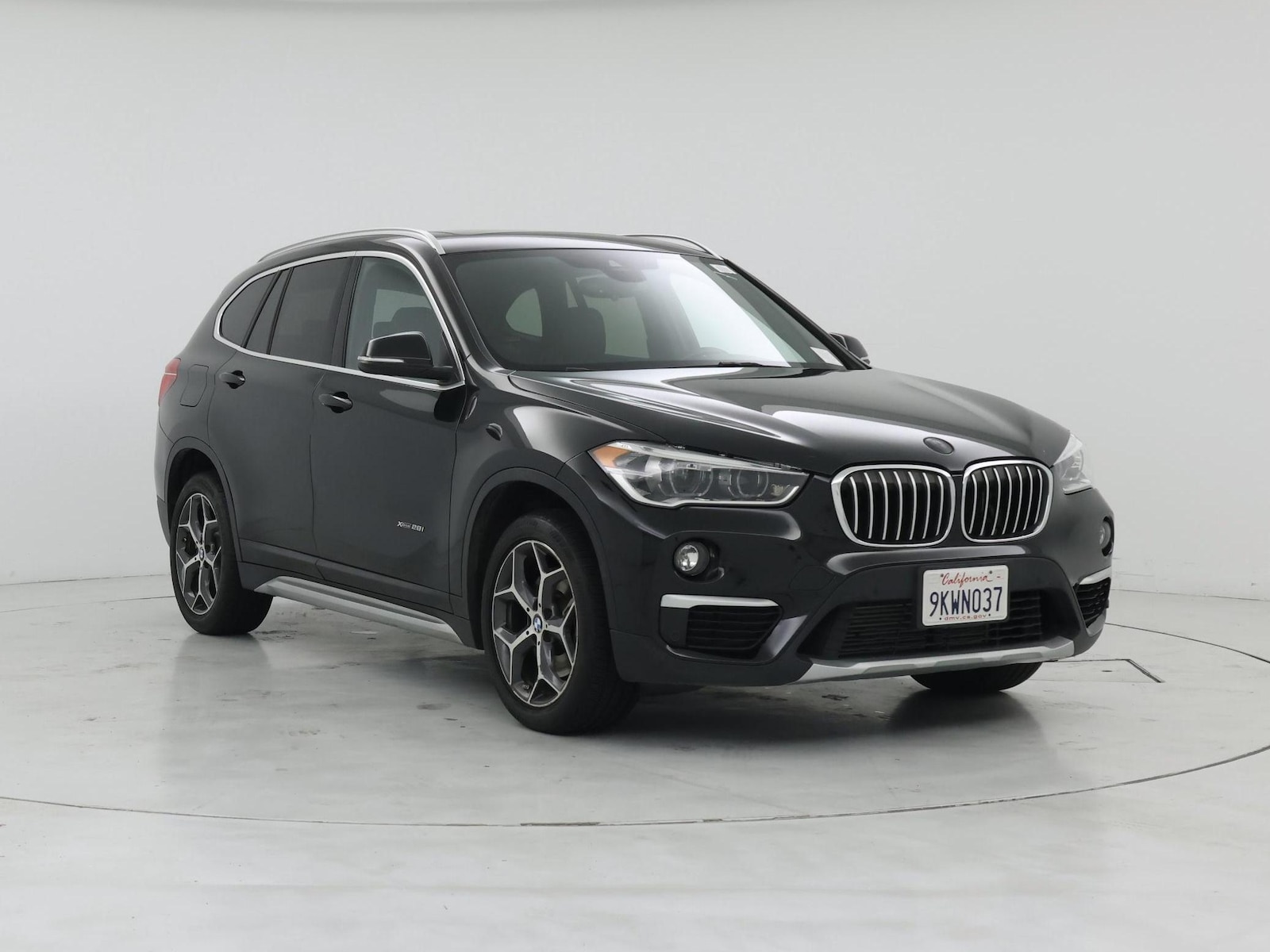 bmw x1 2017 WBXHT3Z35H4A54347 image bmw x1 2017 WBXHT3Z35H4A54347 image