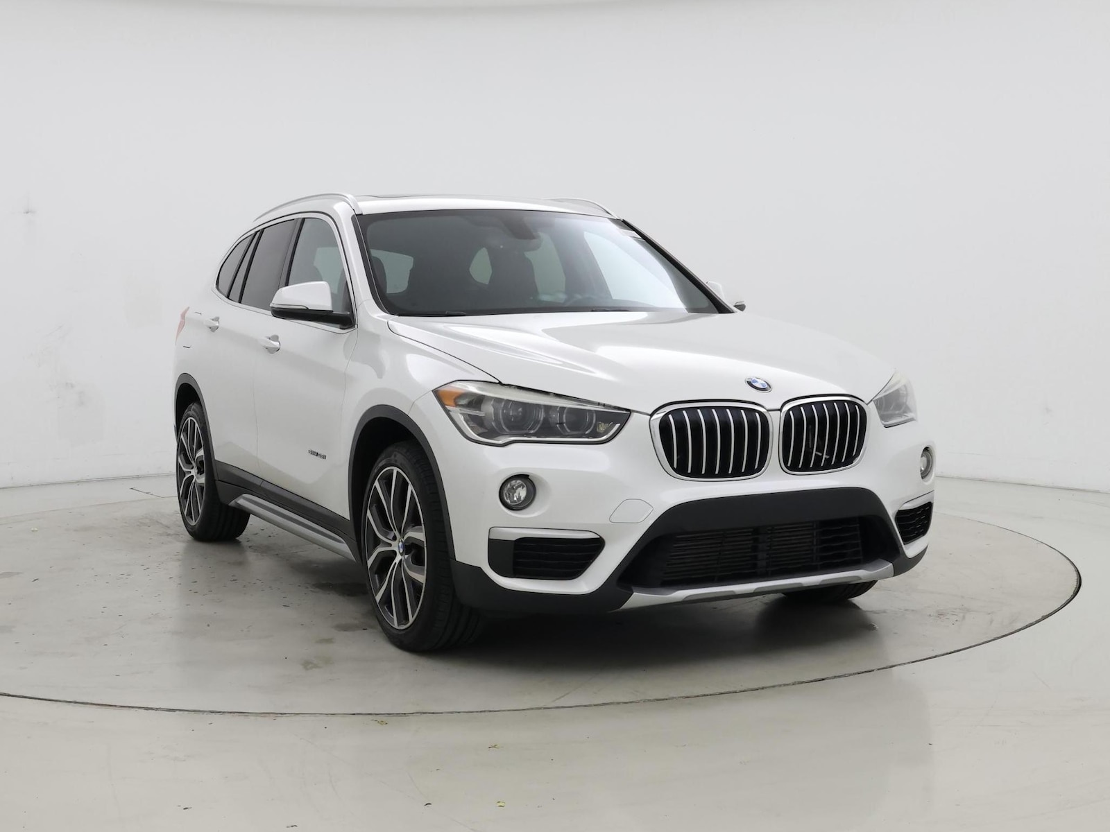 bmw x1 2017 WBXHU7C34H5H32674 image bmw x1 2017 WBXHU7C34H5H32674 image