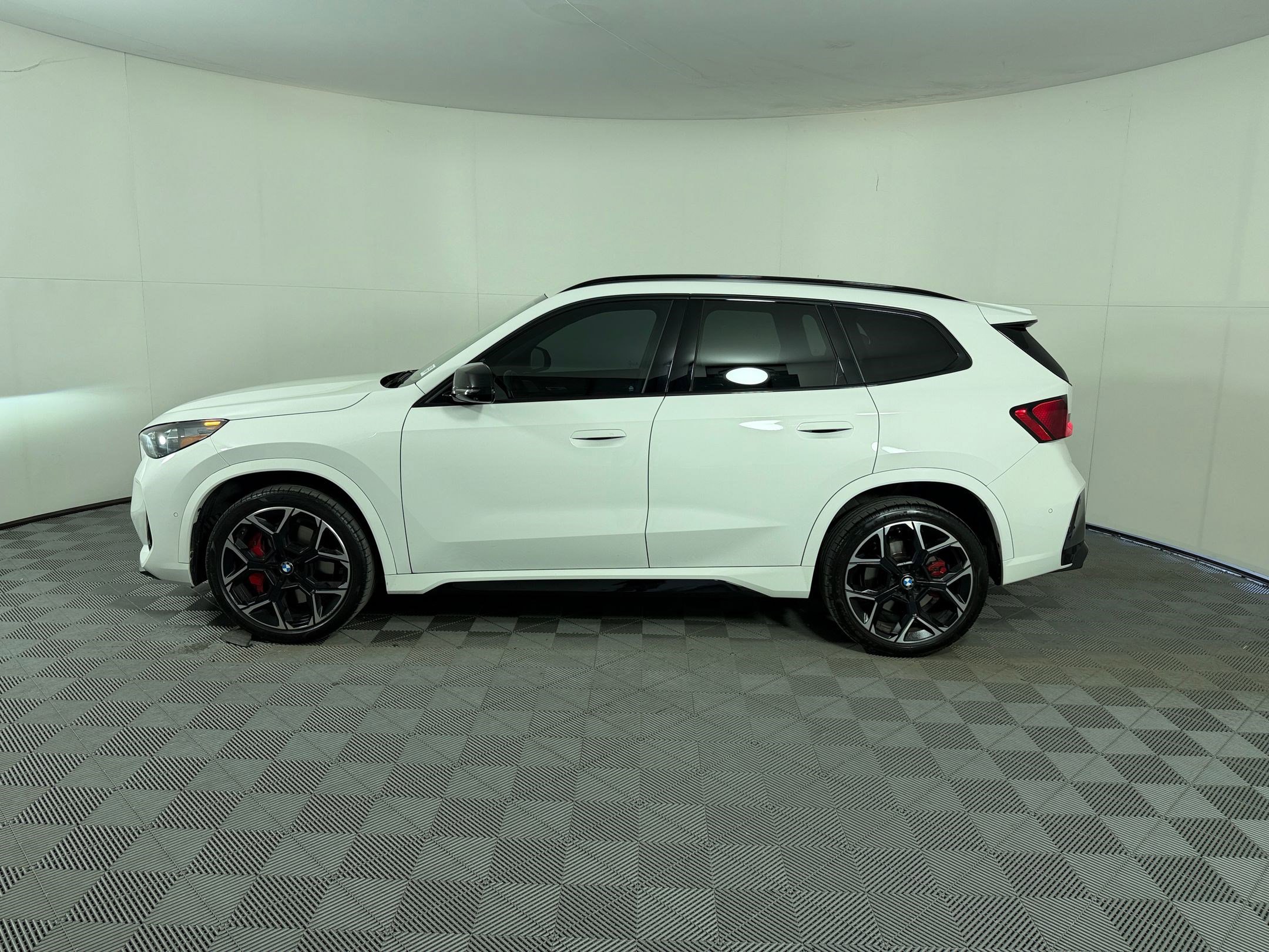 bmw x1 2024 WBX13EF04R5Y48921 image bmw x1 2024 WBX13EF04R5Y48921 image