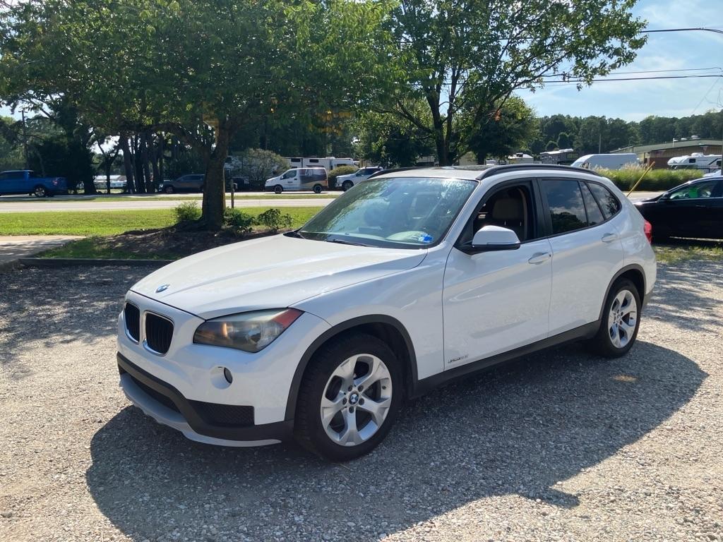 bmw x1 2015 WBAVM1C56FV317376 image bmw x1 2015 WBAVM1C56FV317376 image