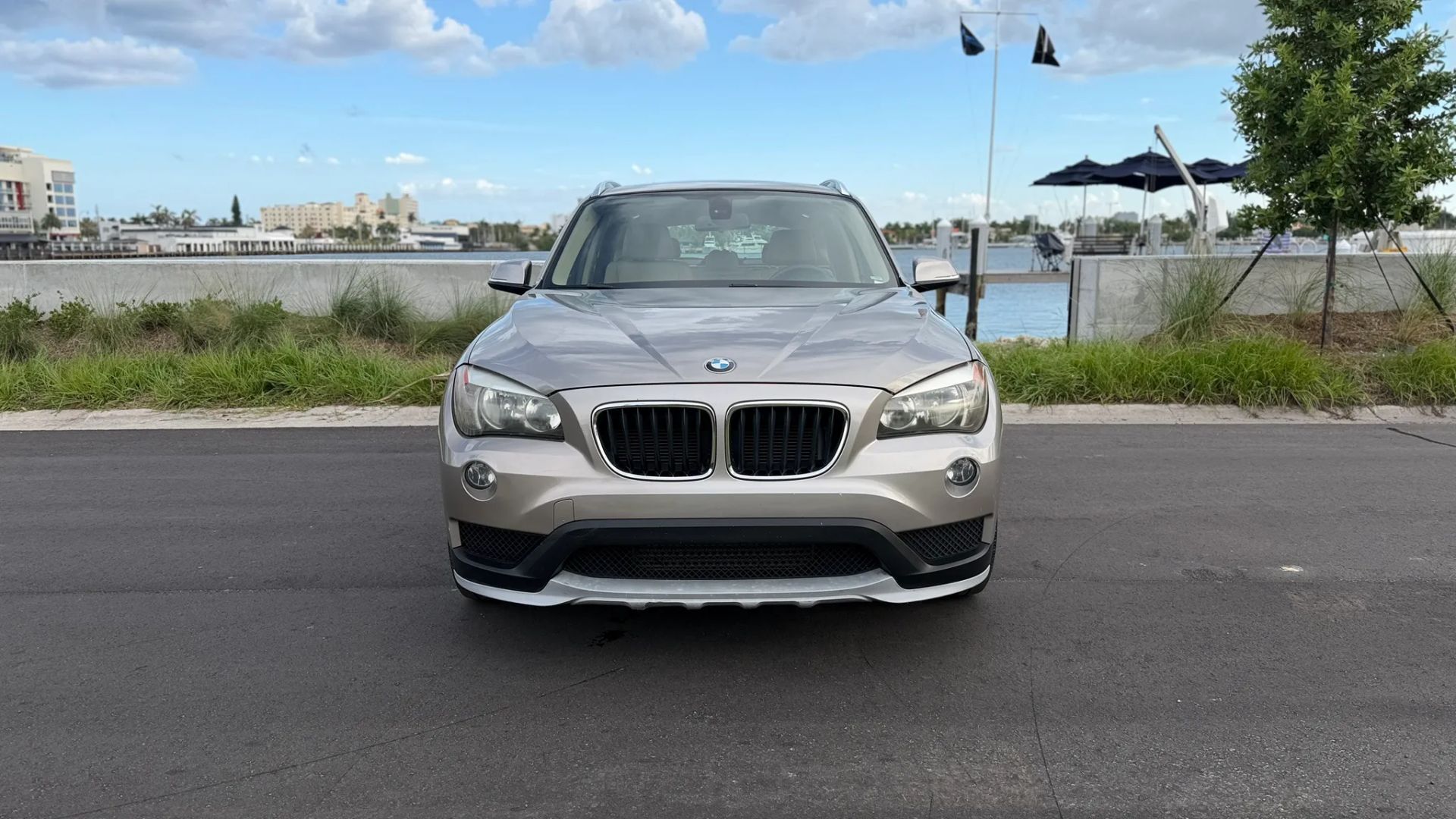 bmw x1 2015 WBAVM1C55FVW58185 image bmw x1 2015 WBAVM1C55FVW58185 image