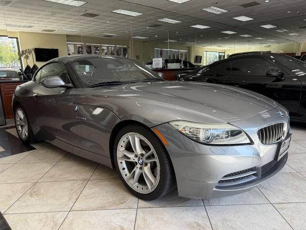 BMW Z4 2009 WBALM53509E376555 image