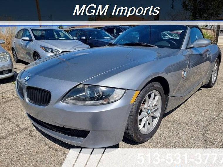 BMW Z4 2007 4USBU33527LW70237 image