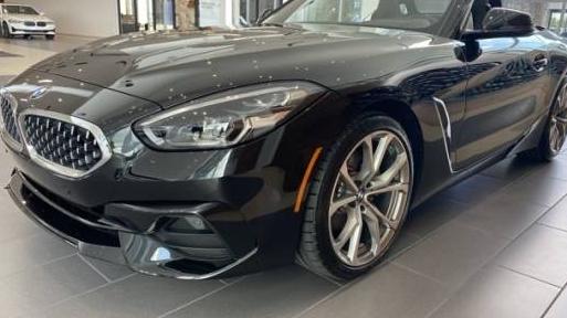 BMW Z4 2021 WBAHF3C02MWX37182 image BMW Z4 2021 WBAHF3C02MWX37182 image