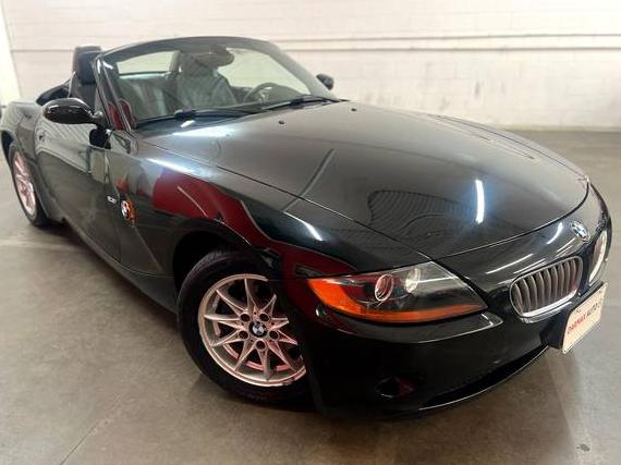 BMW Z4 2004 4USBT33554LR68201 image