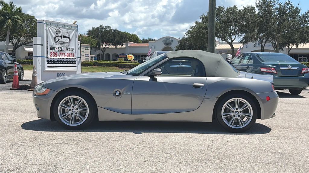 bmw z4 2004 4USBT53504LT27484 image bmw z4 2004 4USBT53504LT27484 image