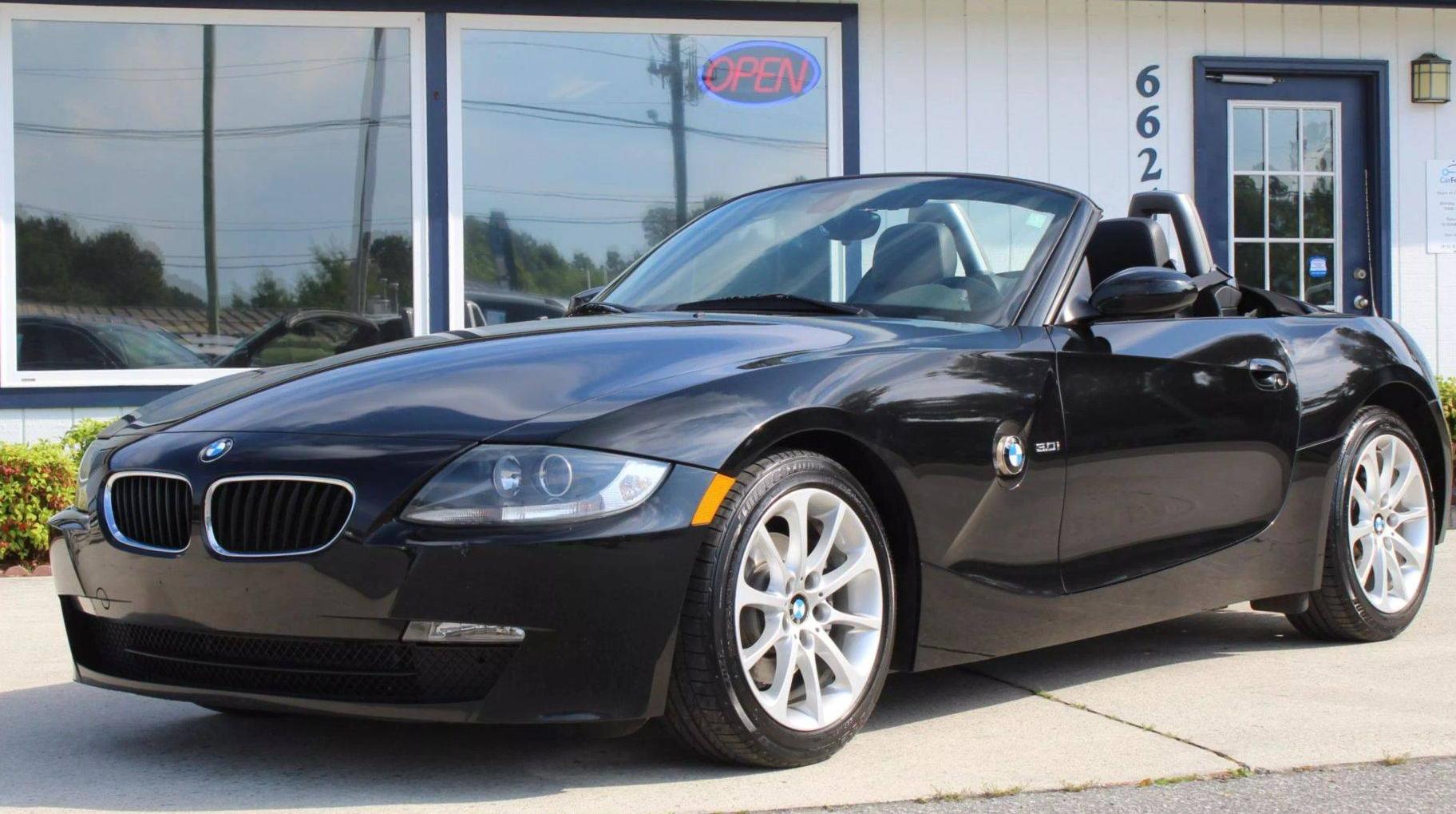 BMW Z4 2006 4USBU33556LW66035 image