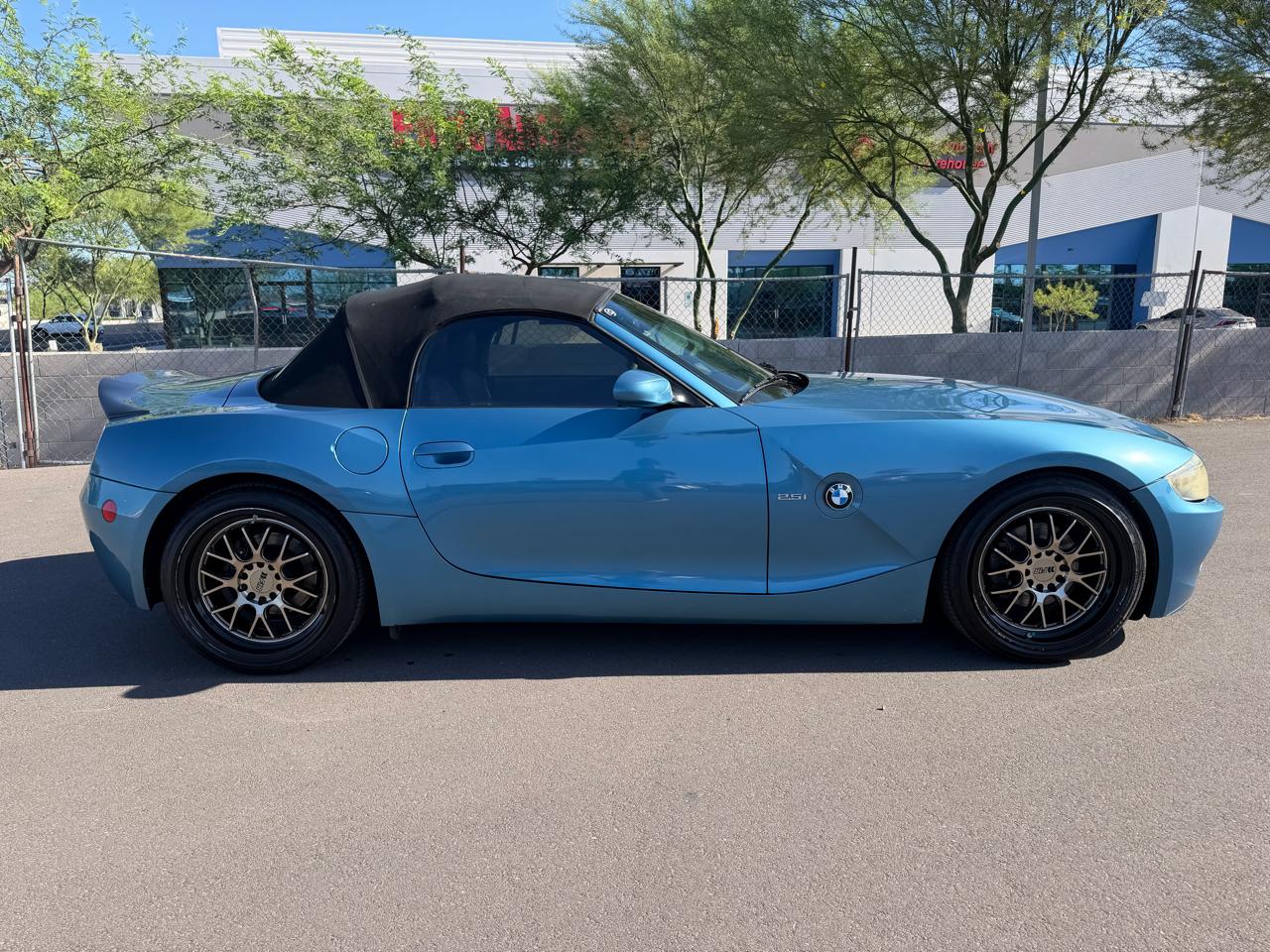 bmw z4 2003 4USBT33423LS48389 image bmw z4 2003 4USBT33423LS48389 image