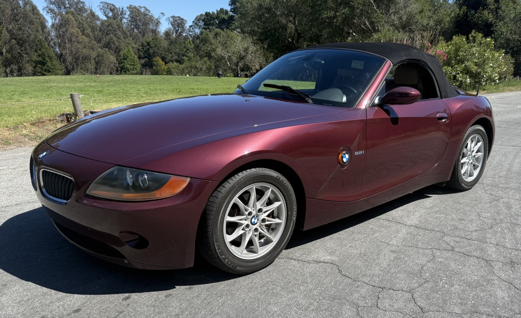 bmw z4 2003 4USBT33423LS46125 image bmw z4 2003 4USBT33423LS46125 image