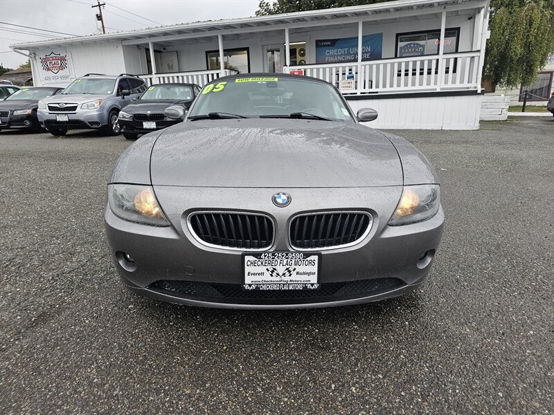 bmw z4 2005 4USBT33565LS54126 image bmw z4 2005 4USBT33565LS54126 image