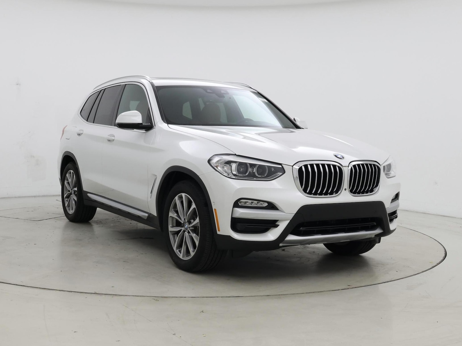 bmw x3 2019 5UXTR9C50KLE16129 image bmw x3 2019 5UXTR9C50KLE16129 image