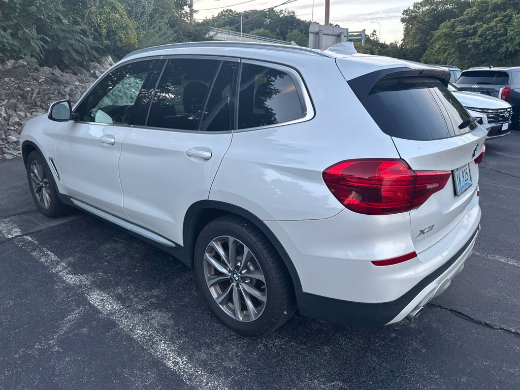 bmw x3 2019 5UXTR9C54KLE11161 image bmw x3 2019 5UXTR9C54KLE11161 image