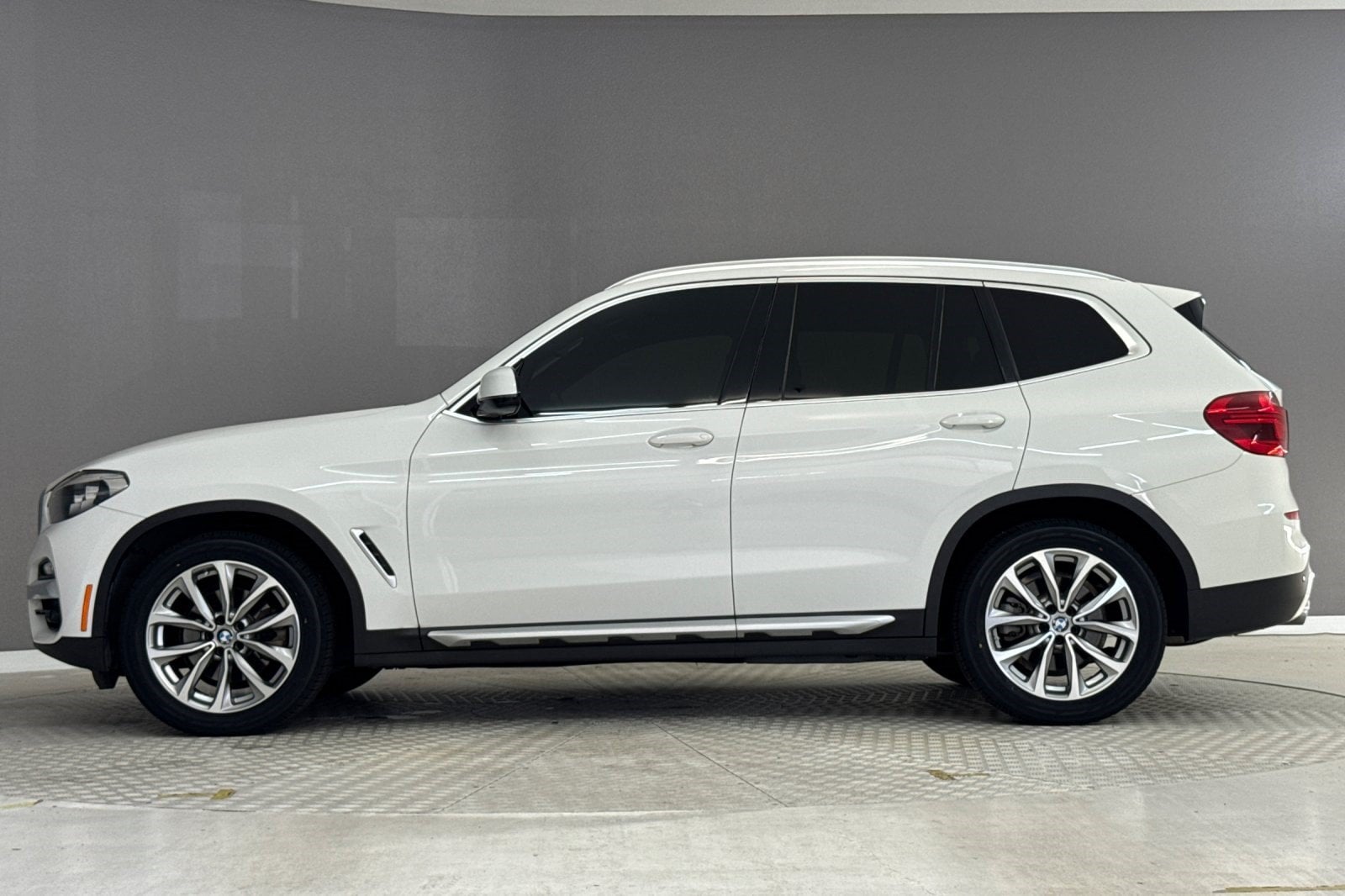bmw x3 2019 5UXTR7C54KLE96104 image bmw x3 2019 5UXTR7C54KLE96104 image