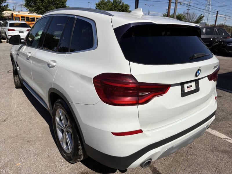 bmw x3 2018 5UXTR9C5XJLD56987 image bmw x3 2018 5UXTR9C5XJLD56987 image