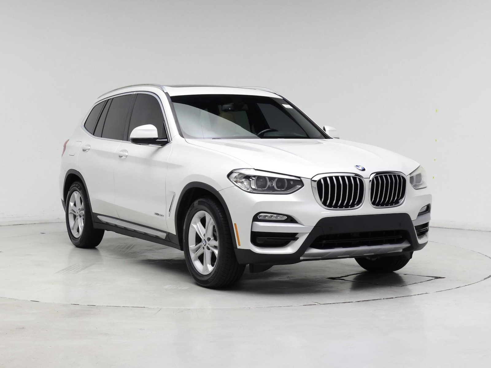 bmw x3 2018 5UXTR9C50JLC69504 image bmw x3 2018 5UXTR9C50JLC69504 image