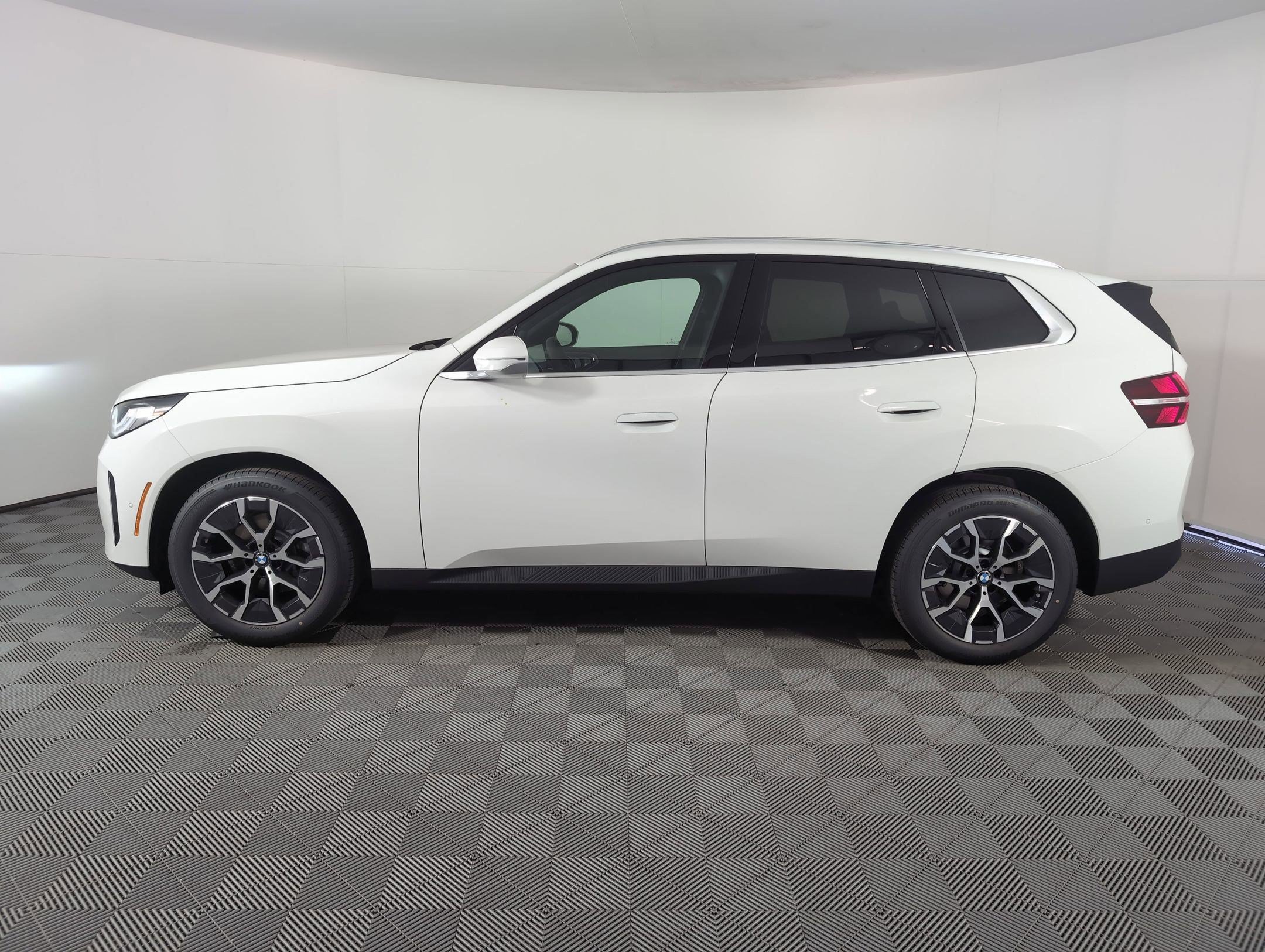 bmw x3 2026 5UX53GP07T9139052 image bmw x3 2026 5UX53GP07T9139052 image