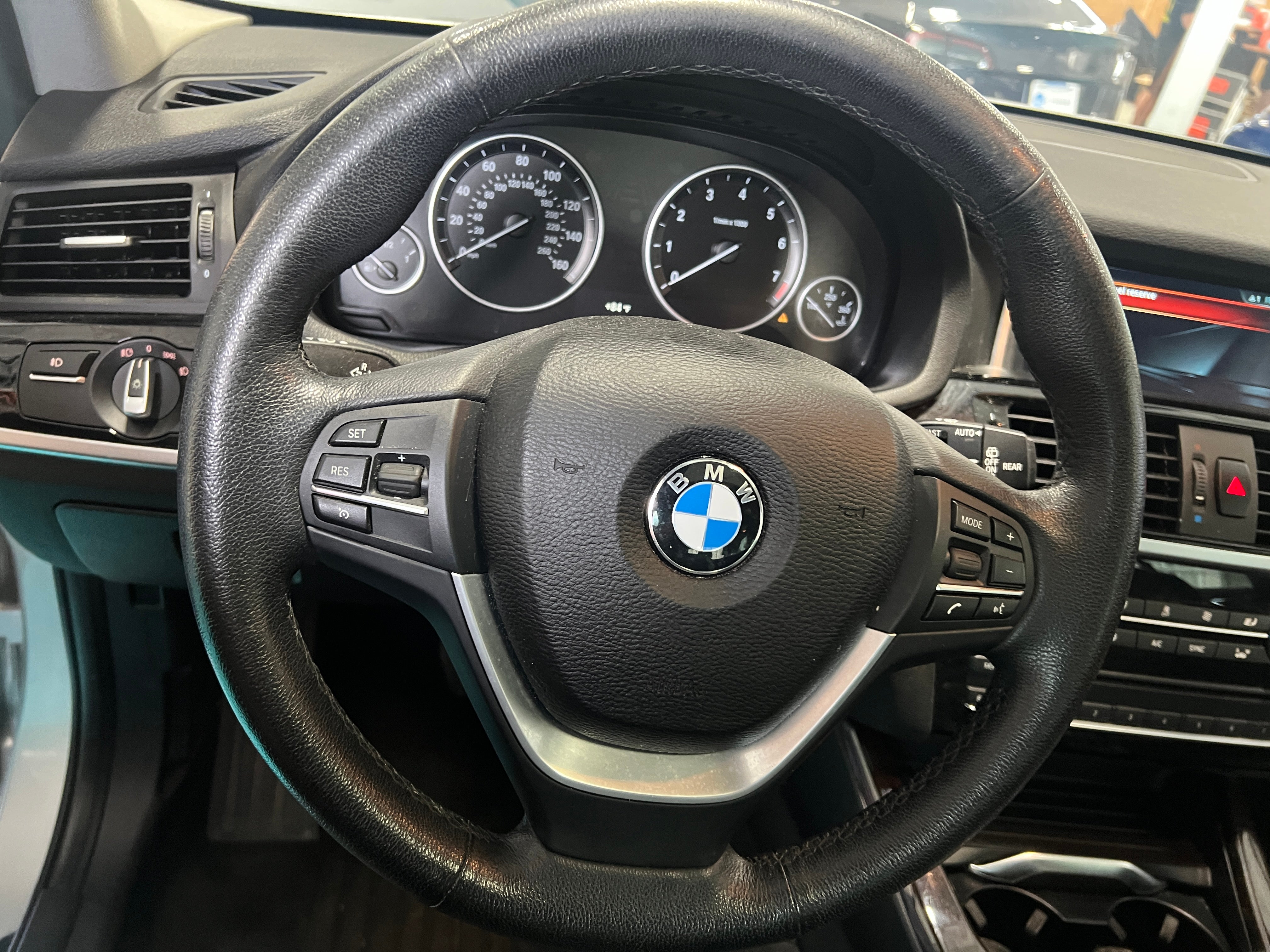 bmw x3 2017 5UXWX9C30H0T19070 image bmw x3 2017 5UXWX9C30H0T19070 image