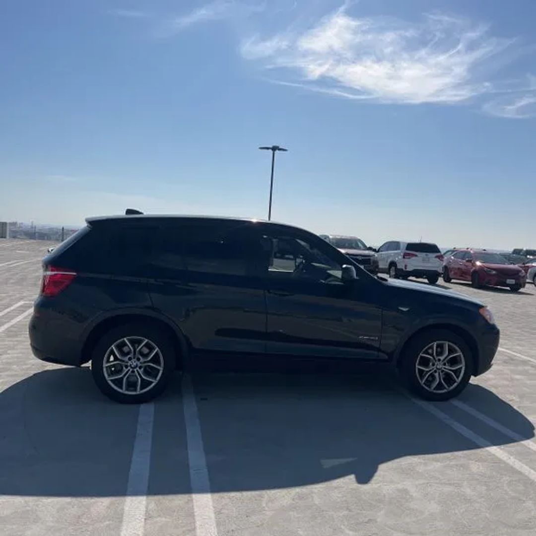 bmw x3 2011 5UXWX7C54BL734596 image