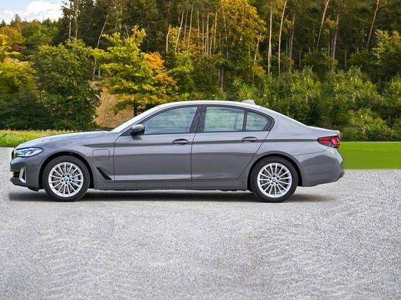 BMW 530E 2021 WBA13AG03MCH25538 image