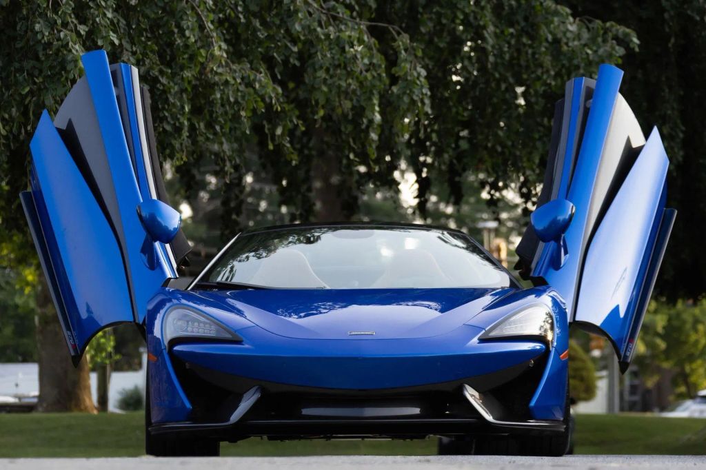 mclaren 570s 2018 SBM13FAA6JW003870 image mclaren 570s 2018 SBM13FAA6JW003870 image