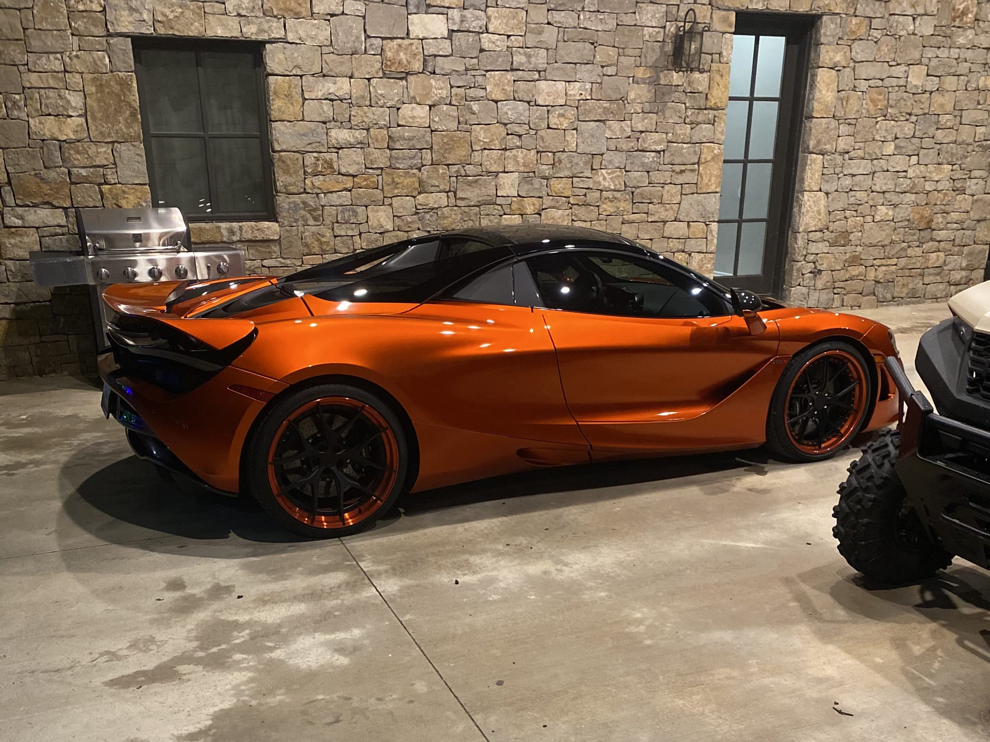 mclaren 720s 2020 SBM14FCA9LW004685 image mclaren 720s 2020 SBM14FCA9LW004685 image