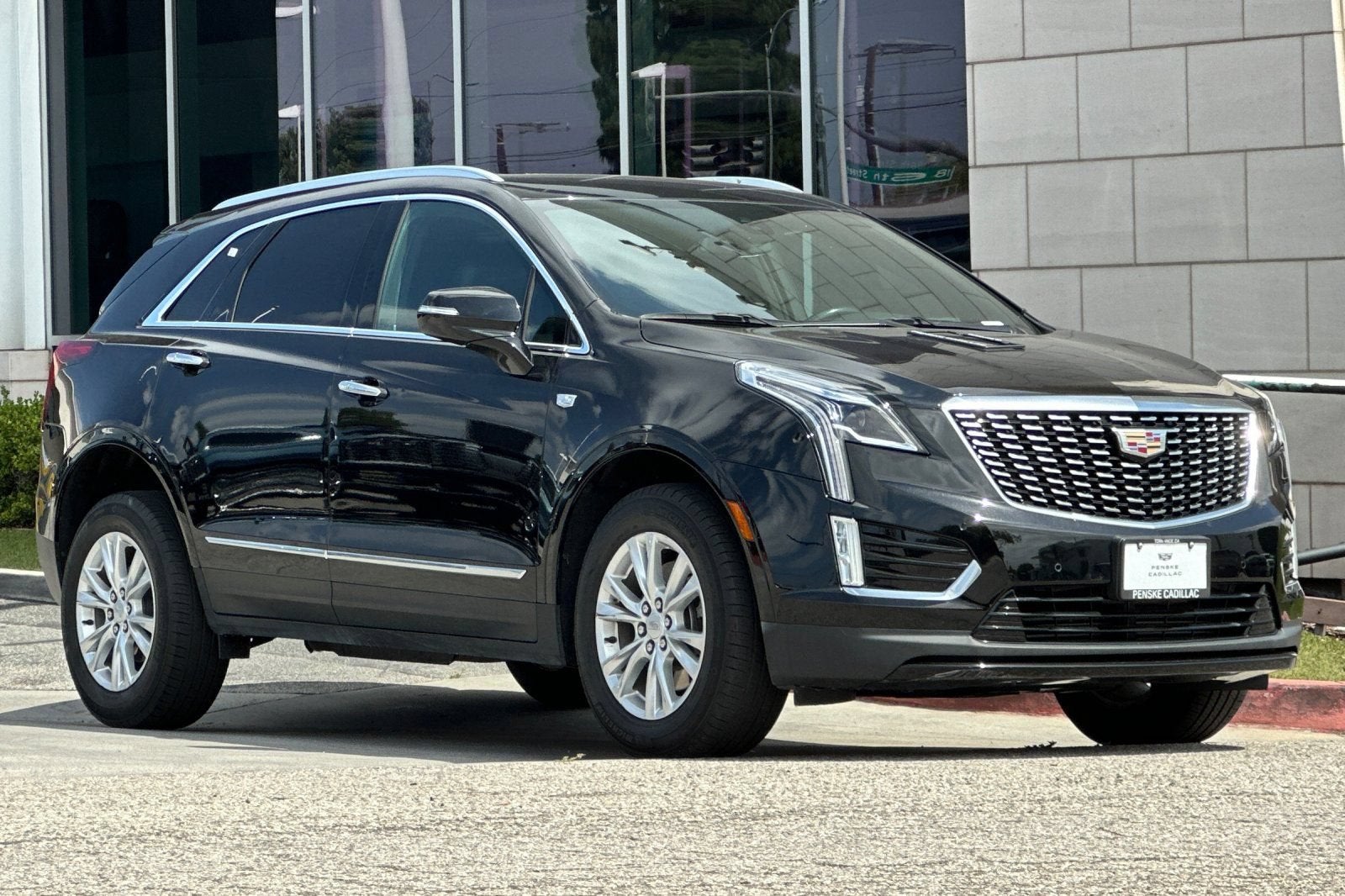 cadillac xt5 2023 1GYKNAR49PZ106128 image cadillac xt5 2023 1GYKNAR49PZ106128 image