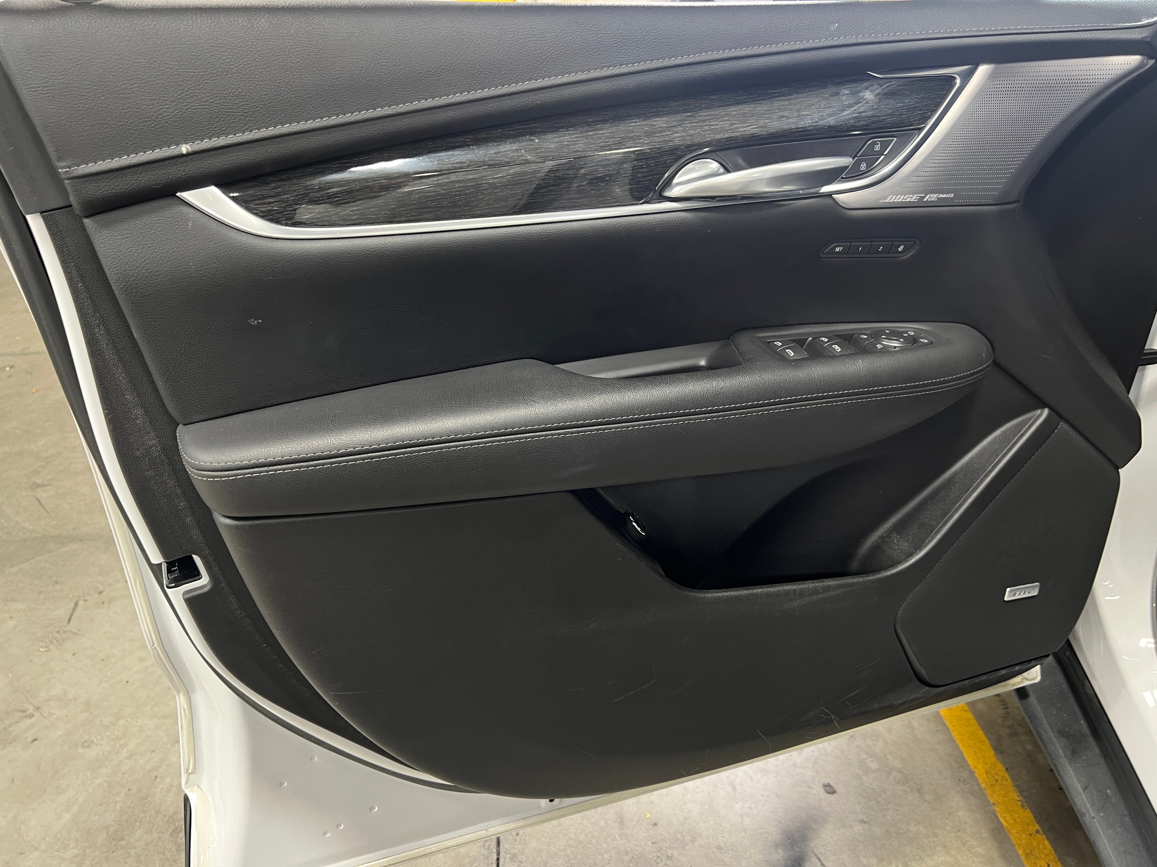 cadillac xt5 2021 1GYKNCR42MZ132187 image cadillac xt5 2021 1GYKNCR42MZ132187 image
