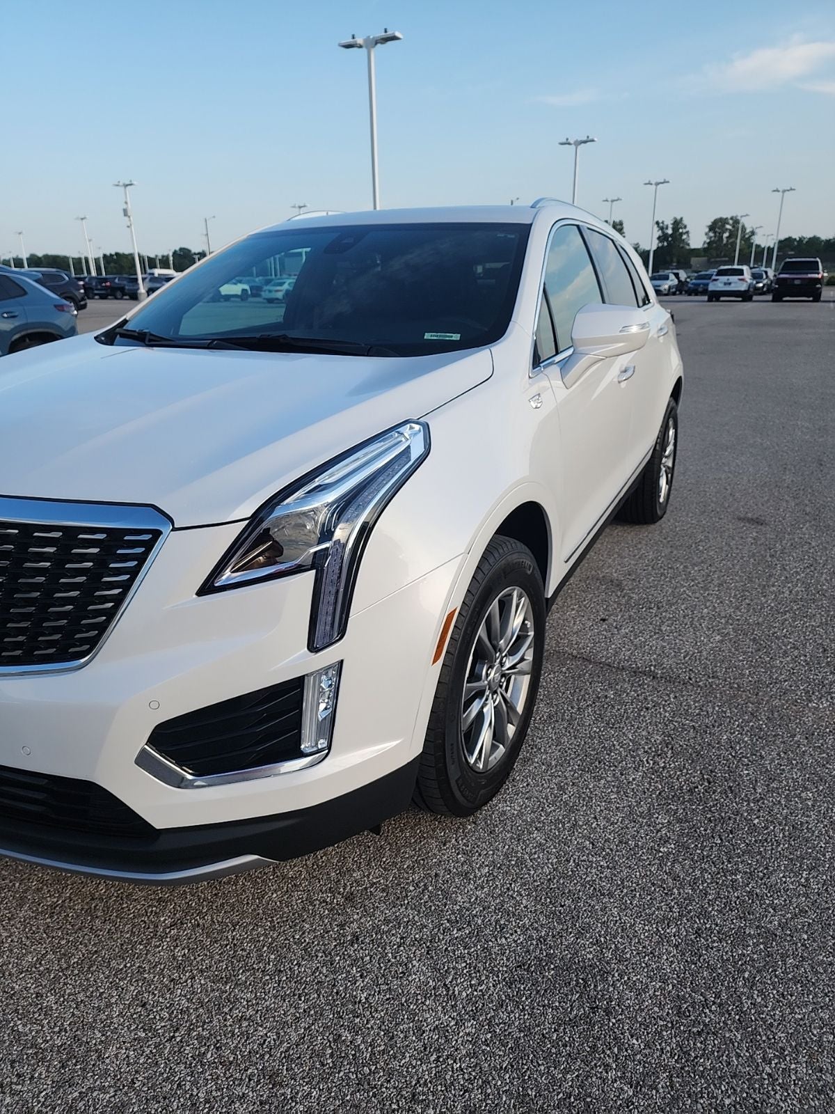 cadillac xt5 2021 1GYKNCR44MZ154384 image cadillac xt5 2021 1GYKNCR44MZ154384 image