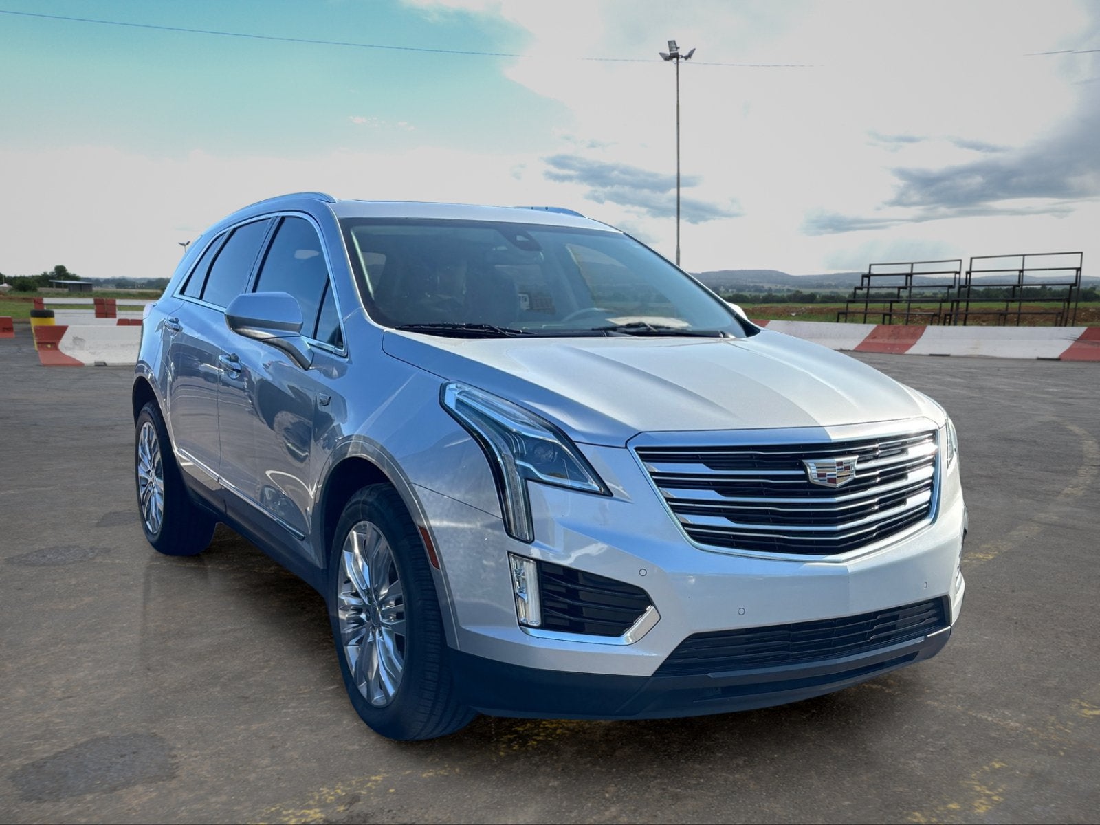 cadillac xt5 2017 1GYKNCRS3HZ103642 image cadillac xt5 2017 1GYKNCRS3HZ103642 image