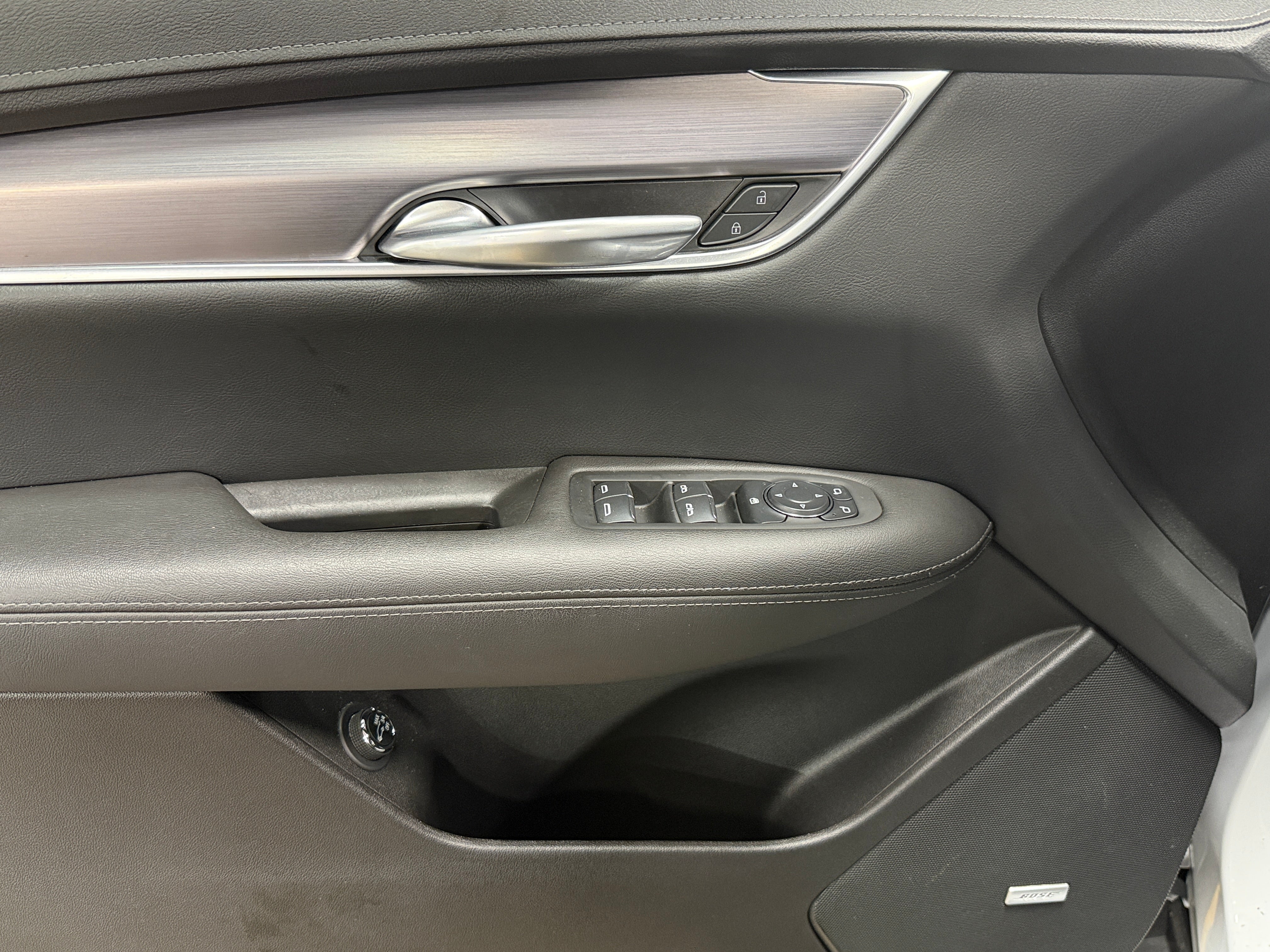 cadillac xt5 2024 1GYKNAR40RZ750040 image cadillac xt5 2024 1GYKNAR40RZ750040 image